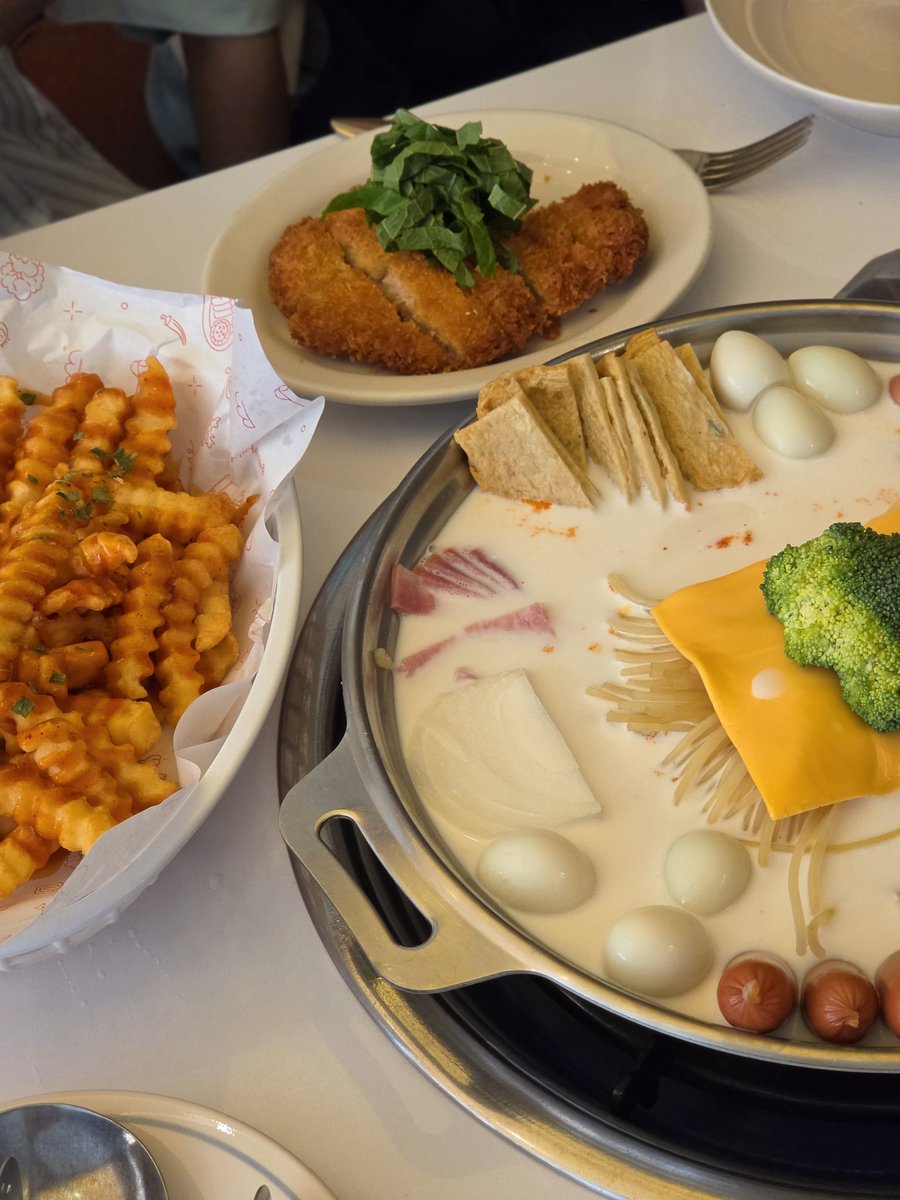 _honey1113's tweet photo. 📍서면 동백아가씨 
얌냠 😋💖

@just_RERE_ @bl_macho https://t.co/8YdPq1vLfT