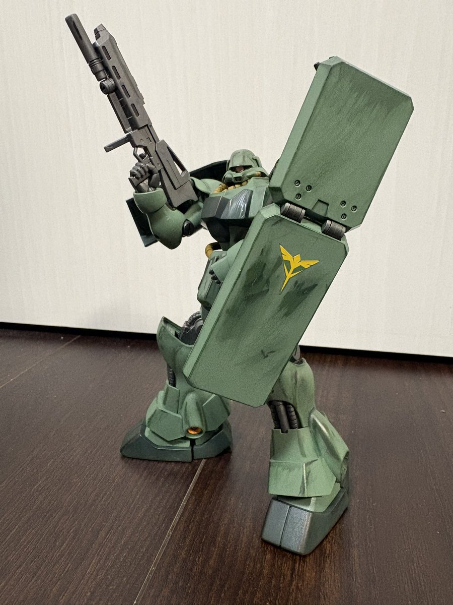 kmuroi231's tweet photo. ギラドーガ作成。
一般兵のMSで一番好きなMS。
ウェザリングまでしてみた。
陰影つけられのがなかなか楽しいけど、
汚しが少しミスった。
これは技術だな。
練習しながらやってこ。
#ガンプラ
#逆襲のシャア https://t.co/9eAL3NXfTm