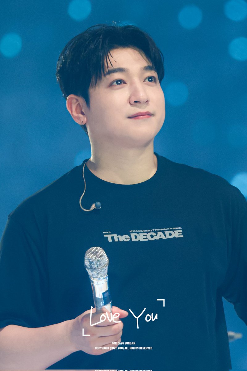 love_u_116's tweet photo. 260704 #성진 #DAY6 #SUNGJIN
눈에 별이 반짝 https://t.co/gynEn9z81u