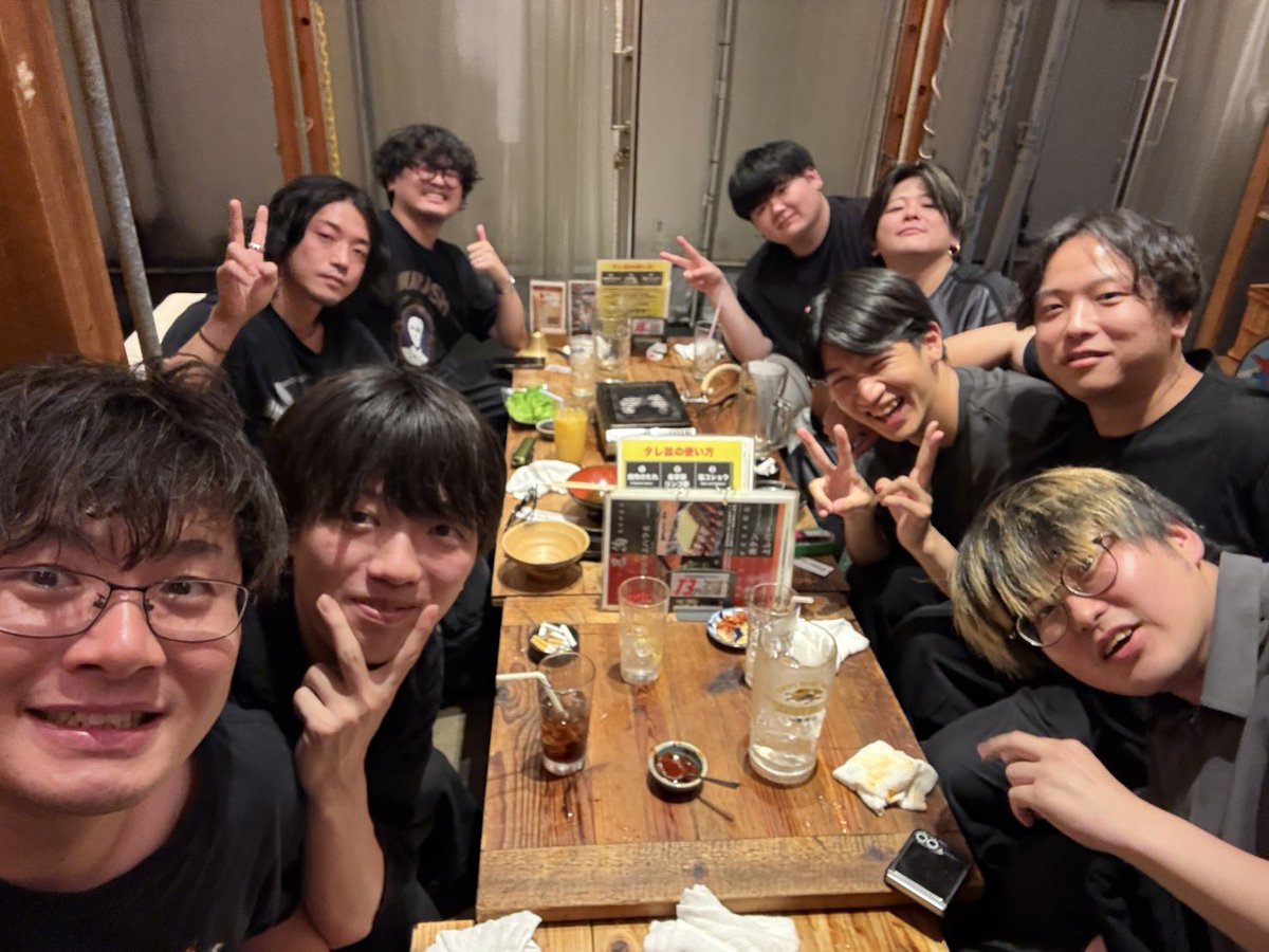 Oyakodon_do's tweet photo. 定期的に開いてもらわないと困る会 https://t.co/Tz8Pg0qLCs