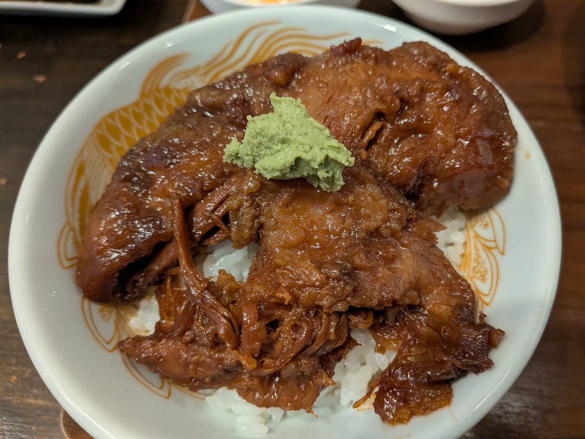 Sunsunlight501's tweet photo. 極中華蕎麦ひろた山形七日町店さんで、
冷たい鶏中華のとろチャセット！
味変用のわさびが少しでいいなと思ったをことをきっかけにはじめた、
わさびとろチャ！
とろチャの旨さ増してお勧めです！
#山ラー　#推しメンやまがた https://t.co/ojQF2n78BU
