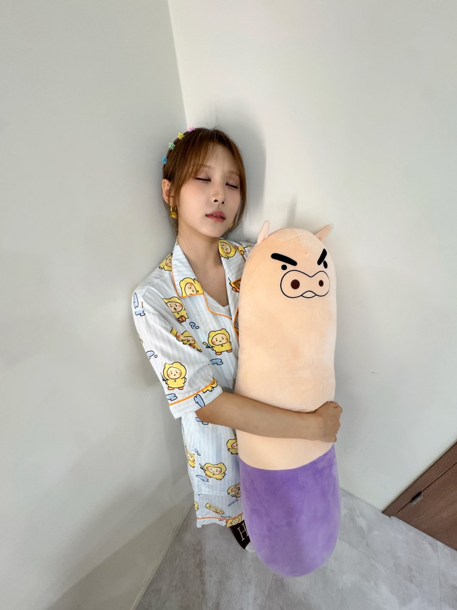KIIRAS_member's tweet photo. [#Kylie]

잘쟈 키블리❤️

#KIIRAS #키라스 #카일리 https://t.co/jEg0WVwwGI