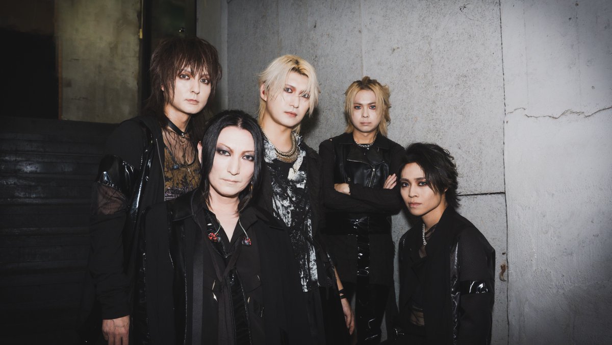 opera_staff's tweet photo. 2026/7/4 郡山Hip Shot Japan

TOURʼ26 Cinematographe

ご来場の皆さまありがとうございました。

✅明日・ツアー5公演目‼︎
7月5日(日) 
栃木 HEAVEN'S ROCK
Utsunomiya(VJ-2)
開場/開演：16:00/16:30

👕先行物販👕
→14:30〜15:30 開催‼︎

🎫イープラス
https://t.co/0gxsEMVFKg
🎫ローソンチケット
https://t.co/Mgih8fXEUh
🎫チケットぴあ
https://t.co/LlCtl8nYRA