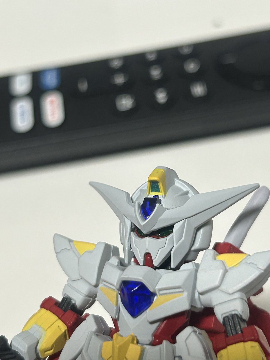 lastxborn's tweet photo. うん年ぶりにコンパージのリボガン買ったけど、このシリーズこんな出来悪かったか？個体差？ https://t.co/aJ0kBm691j