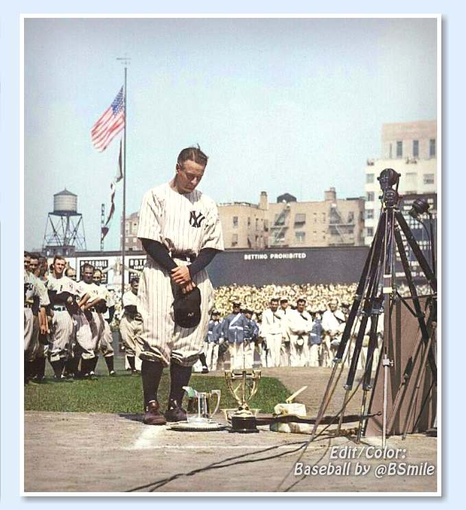 BSmile's tweet photo. New York #Yankees legend Lou Gehrig at Yankee Stadium (July 4, 1939)  
#MLB #Baseball #History #4thofJuly #RepBX https://t.co/XLO9Sb4LOq