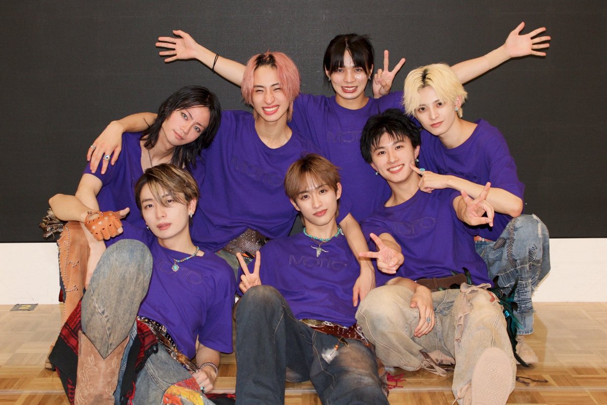 RYUGUJOofficial's tweet photo. ◤EP『MOTTO』リリースイベント
@レイクタウンkaze（埼玉県）

対戦ありがとうございました

✅7/22 EP『MOTTO』RELEASE
https://t.co/edkcAunLVk

✅7/15 EP5曲配信リリース
Pre-add/Pre-save：https://t.co/fd6pcFvU4M

✅龍宮城 LIVE TOUR 2026 -MOTTO- 
https://t.co/iTlkZnVgjg

✅龍宮城 ARENA LIVE 2027
https://t.co/rDVafZQ8hF

#龍宮城 
#龍宮城_リリイベ
#ほえろ
