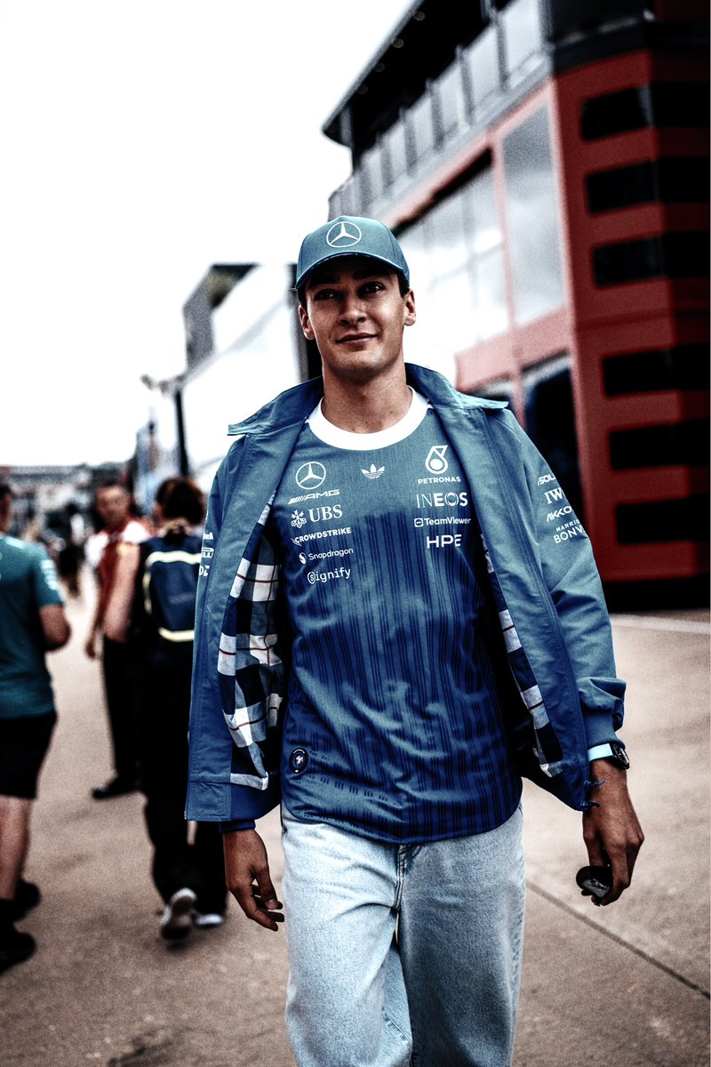 Rusgell's tweet photo. P4 in today’s Sprint. It wasn’t easy managing everything out there, but there’s still the most important session to come, Qualifying. https://t.co/zUsiouSCrp