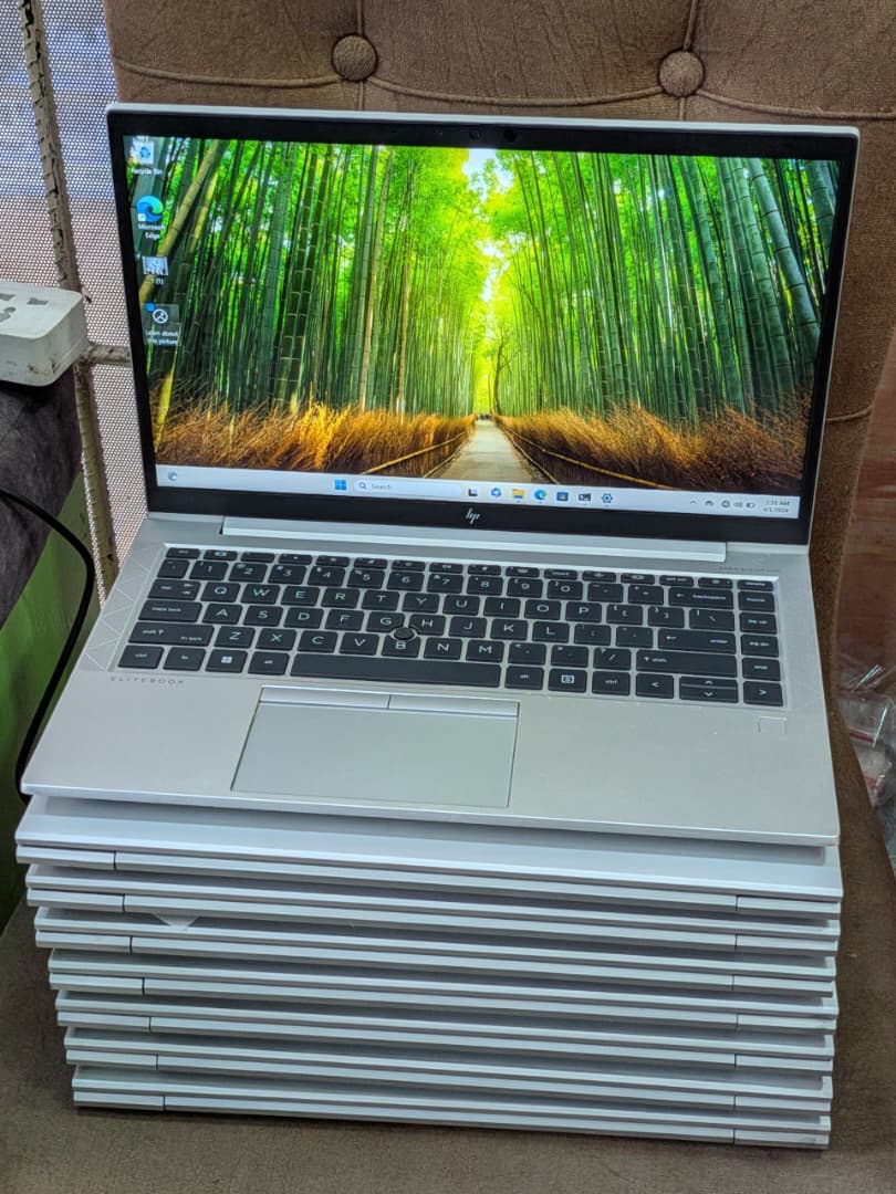 SmartBonny1's tweet photo. Hp Elitebook 845 G8
AMD Ryzen 3 PRO
8GB RAM 
256GB SSD 
2.60Ghz speed
Touch screen 
Keyboard light ✨️ 
Face recognition 
Finger print
11th Generation laptop
400k

WhatsApp me on: 07030155061, 09042088747 https://t.co/fBlbYjk9ib