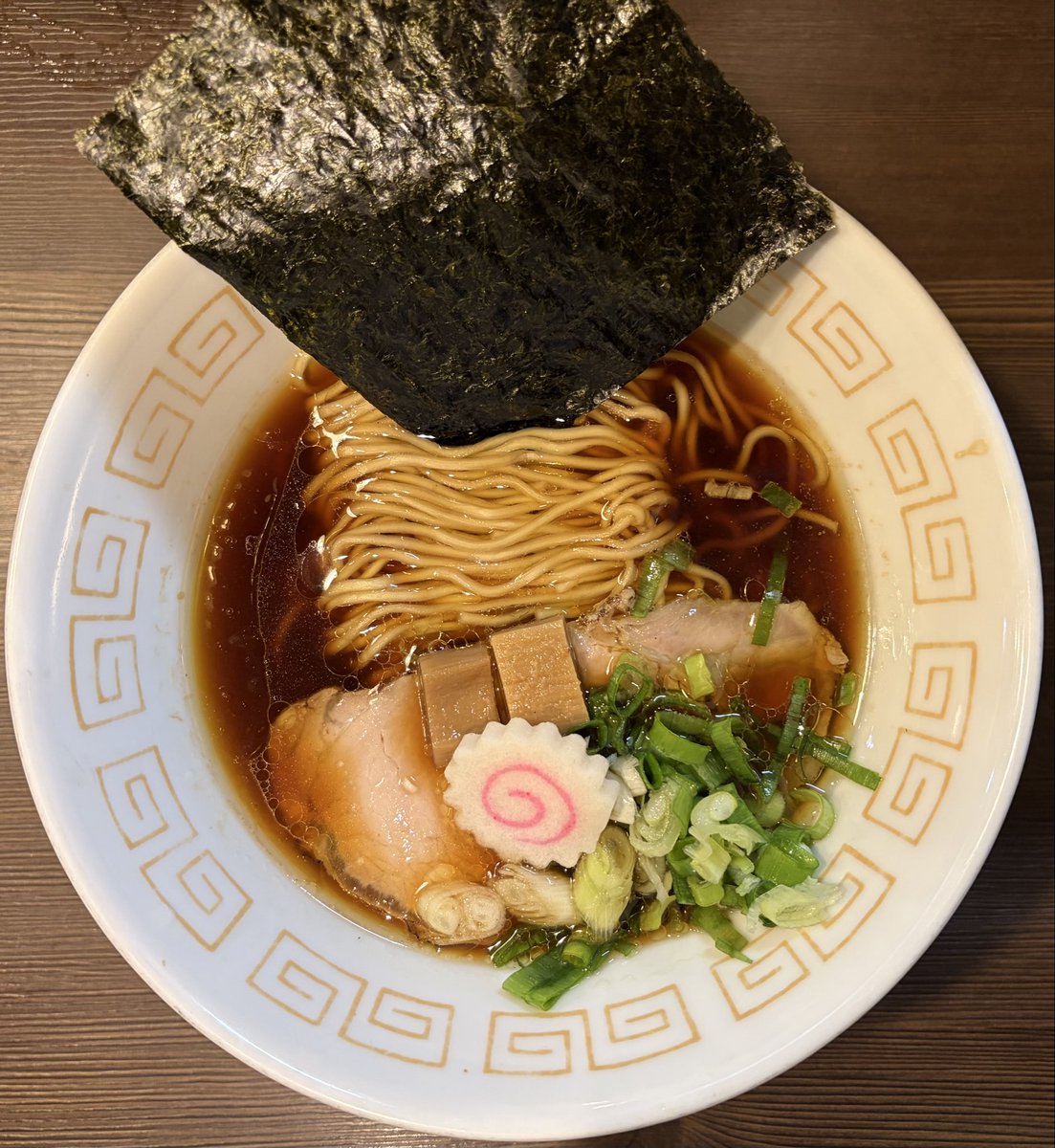 RabbitHouse_'s tweet photo. 噂の新店デフォ
下町もえぇとこにあるはずなのに並びが絶えないもはや一流の敏腕店
限定も常にあるようだし参りました🙇‍♂️
これからも引き出しの一つとして、
ローテさせて頂きます
うめぇがすぎる！！！ https://t.co/8SRgyxgfa6