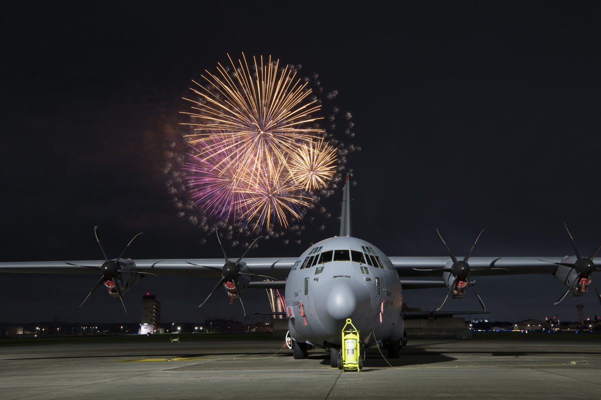 YokotaAirBase tweet picture