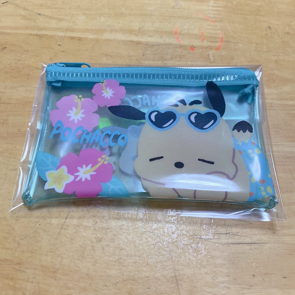 るる tweet media