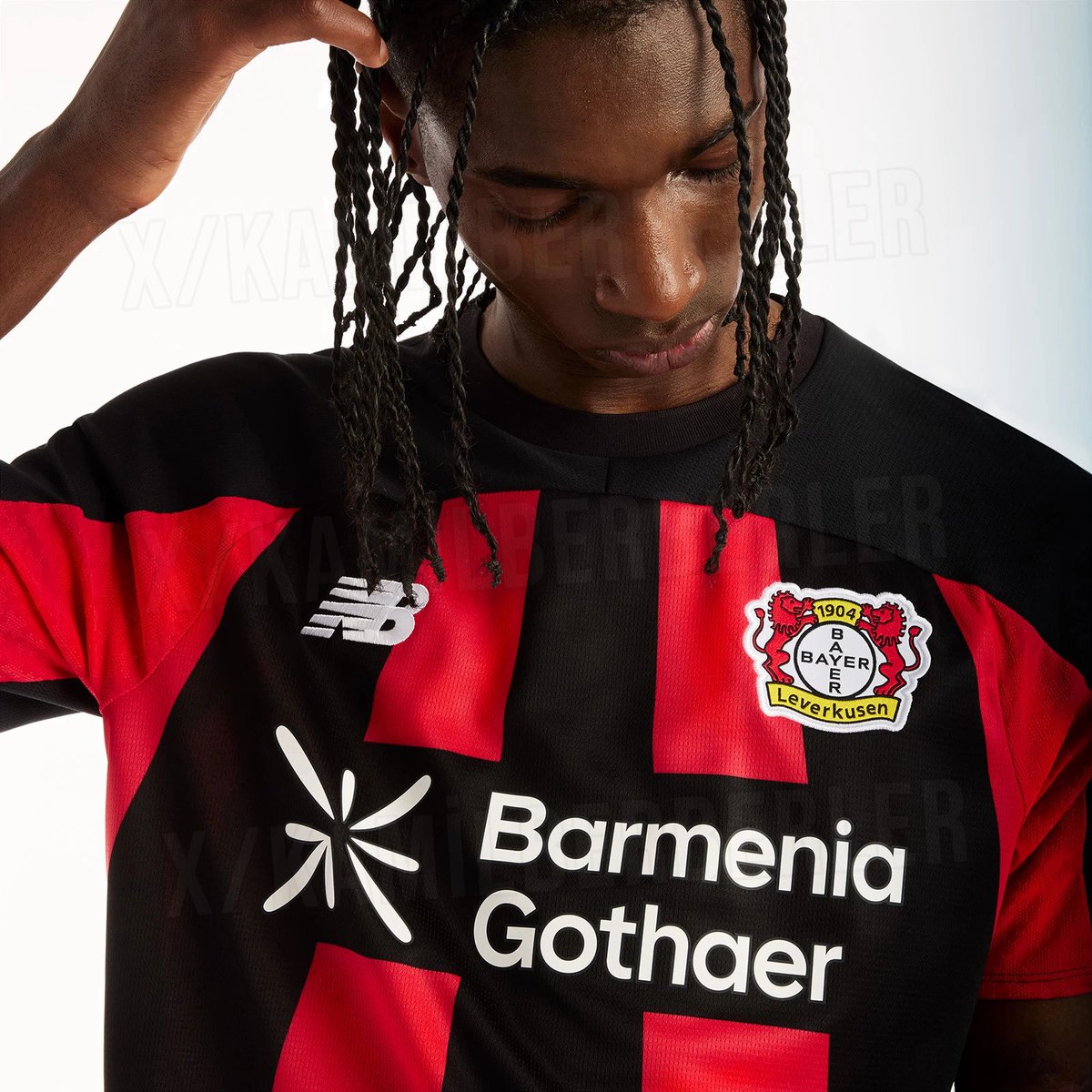 ushubabyy's tweet photo. les maillots du Bayer Leverkusen de la saison prochaine, vas-y juste wow https://t.co/9IFCKUYWBm