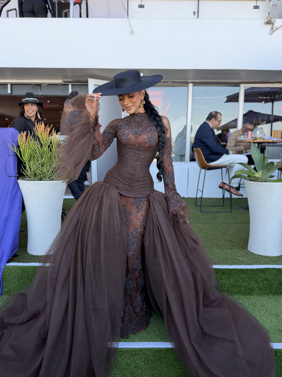 phumi_ram's tweet photo. Reality tv star Naliyani Uma showcases her interpretation of Country Allure at the 2026 Hollywoodbets Durban July 

Photo: Phumi Ramalepe/@News24 
#DurbanJuly2026 #DurbanJuly https://t.co/XCWYz91Sqn