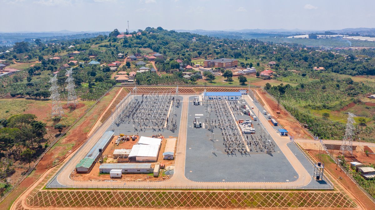 UEDCLTD's tweet photo. This #KampalaMetroProject Buloba Substation in Maya ensures more stable and better voltage quality to support the growing industrial, commercial and domestic demand.

📸https://t.co/0e0VnTVSzH 

#UEDCLinService #LightingUpYourWorld https://t.co/l0p89tCl0A