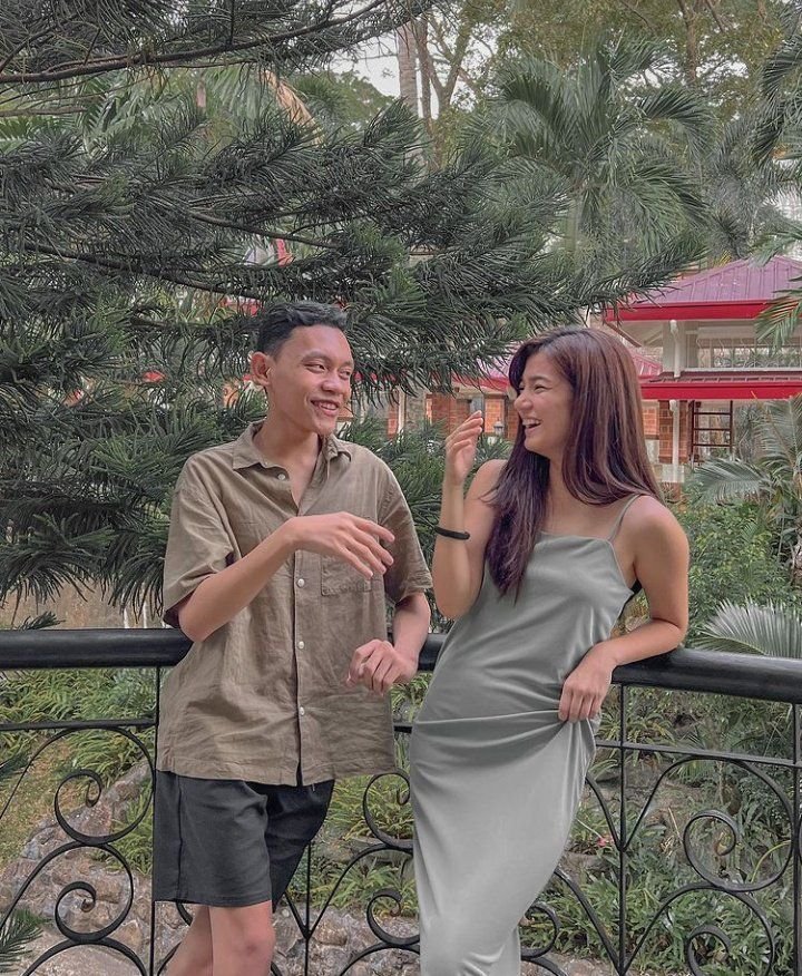 jezurchosen's tweet photo. "thank you for being my constant and being part of the person i am today kasi you saw everything before the esnyr, the pbb esnyr, you saw the probinsyana esnyr at i am forever grateful for our friendship" - esnyr 

@bellemariano02 @esnyrrr 🥹❤️

#BelleMariano 
#Esnyr https://t.co/cy2I3Yjz8v