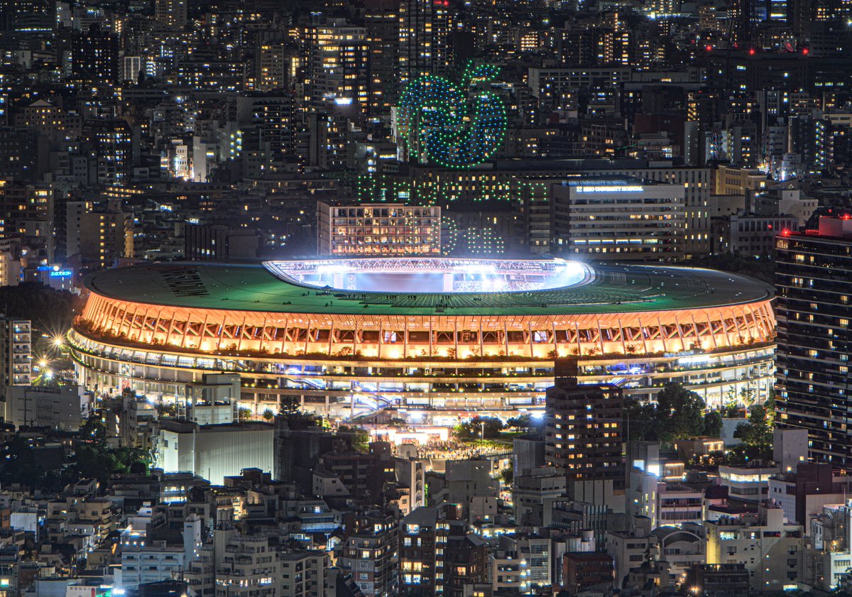 haskap1017's tweet photo. 今夜のミセスグリーンアップルのライブで上がった花火とドローンが素敵でした

#MrsGREENAPPLE https://t.co/Ji6Uuz4psm