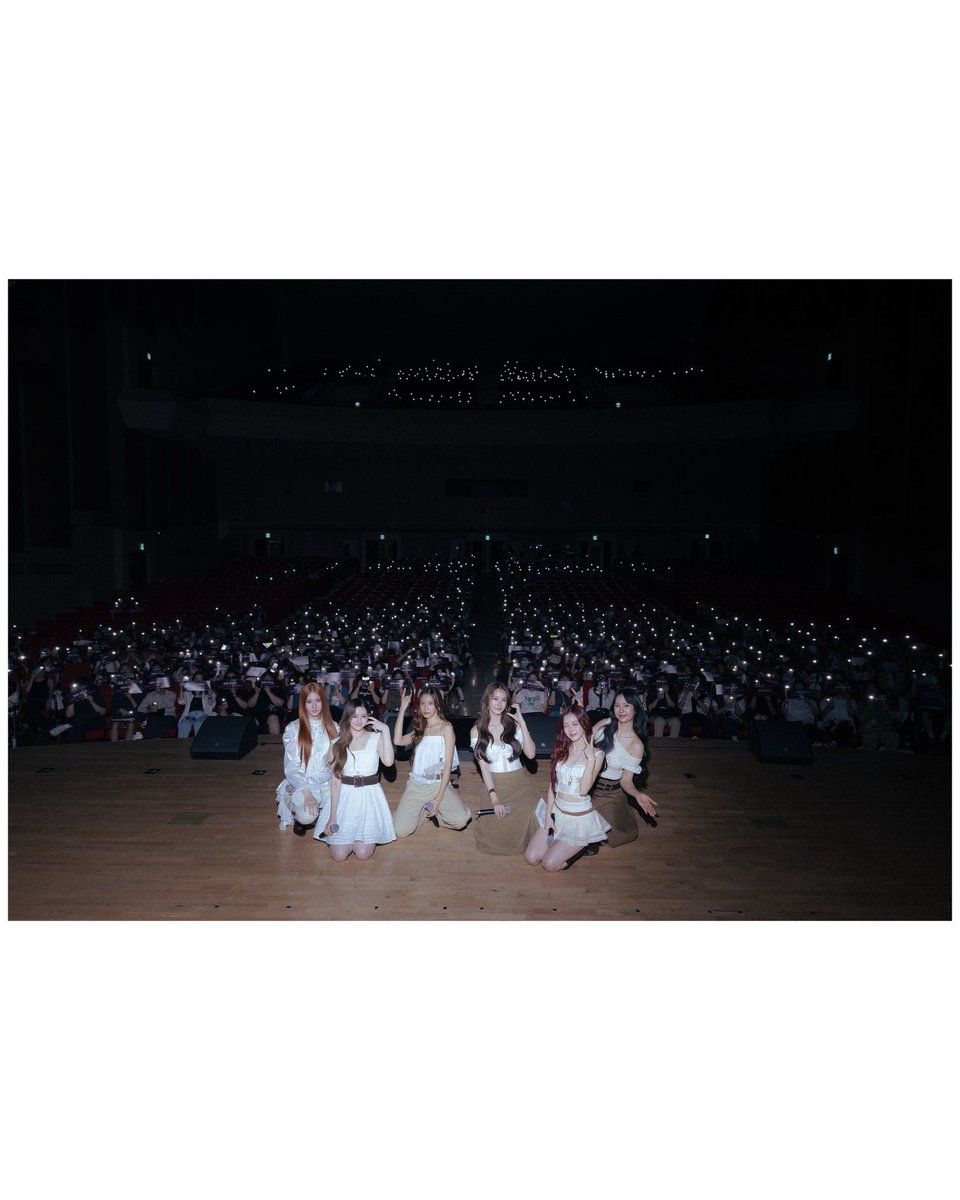 GMMTV's tweet photo. 정말 멋진 에너지를 나눠주셔서 감사합니다. 🥰 여러분을 만나서 정말 행복했고, 앞으로도 자주 뵙고 싶어요. 🙏🏻💓

ขอบคุณสำหรับพลังงานดีๆ จากทุกคนมากเลย 🥰 ดีใจที่ได้เจอกันและหวังว่าจะได้เจอกันอีกบ่อยๆ นะคะ 🙏🏻💓 

#GirlRulesFMinSeoul
#GMMTV https://t.co/j6gGP6TUty