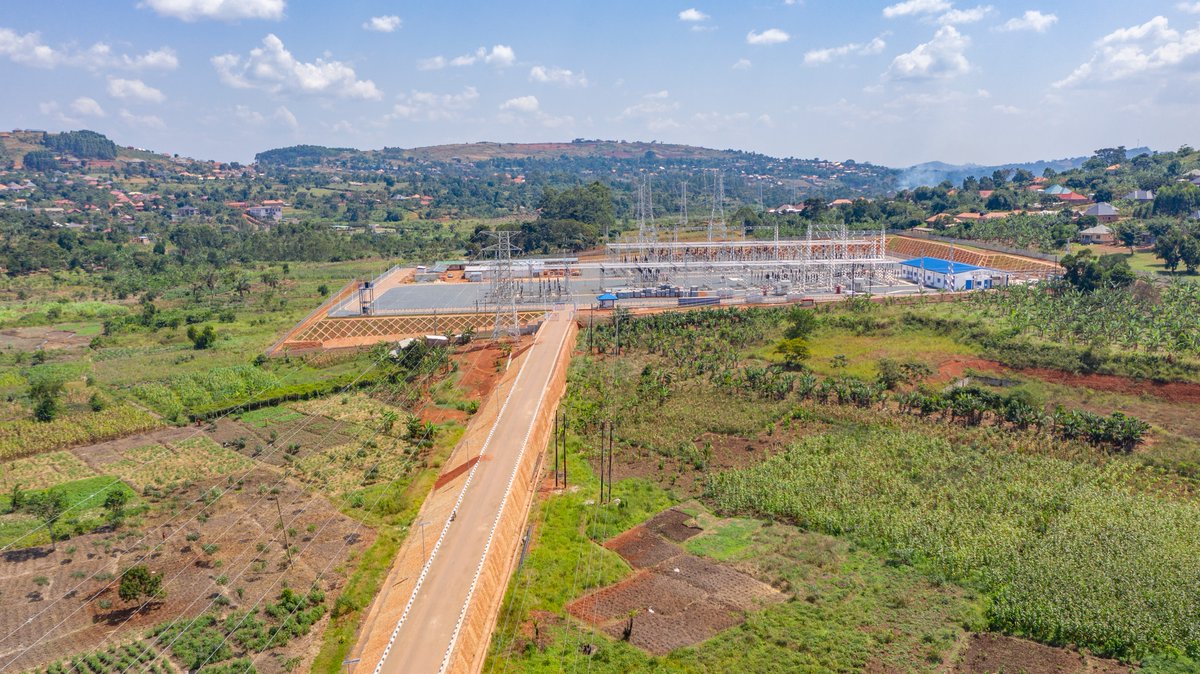 UEDCLTD's tweet photo. This #KampalaMetroProject Buloba Substation in Maya ensures more stable and better voltage quality to support the growing industrial, commercial and domestic demand.

📸https://t.co/0e0VnTVSzH 

#UEDCLinService #LightingUpYourWorld https://t.co/l0p89tCl0A