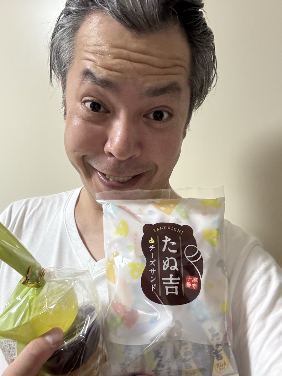 openlife0630's tweet photo. 本日の事務所ライブありがとうございました！！
結果は、有権者の皆様のおかげで無事良いスタートダッシュがきれました！！
来月もよろしくお願いします👋 https://t.co/LKTtShKnb2