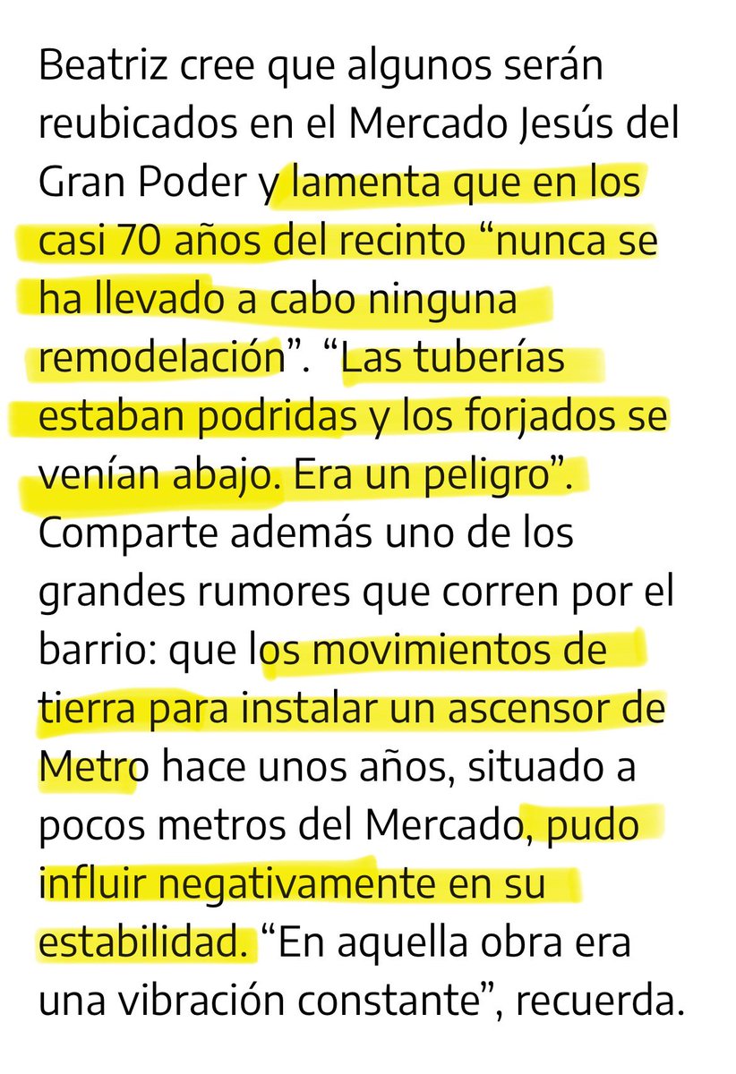 MadridDecadente's tweet photo. La responsabilidad de todo esto, del estado del edificio, del cierre e incluso se habla de una posible DEMOLICIÓN en caso de que no logren salvar la infraestructura, a mi entender, recae plenamente en la dejadez y ausencia de mantenimiento por parte de la administración y creo que es importante señalarlo y dejarnos de medias tintas como si esto sucediera “porque si” y no como resultado del desastre de gestión del área competente en el mantenimiento y funcionamiento de los mercados de los envejecidos mercados de abastos de Los Barrios del sureste en los que el @MADRID no le sale de los cojones invertir excepto que sea para atraer turistas