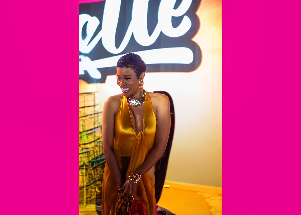 donnykonz's tweet photo. Got booked to do an exclusive behind the scenes shoot for Rayjs network #shehustlechi tv show for season 2 
#tiakemp was fye 🥷🏽💙 #chicago https://t.co/IX2kzAth0l