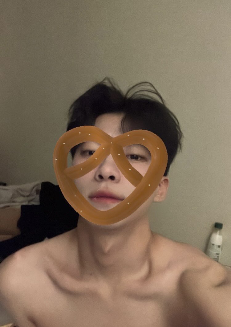 WHO_U_UU's tweet photo. #섹트 #맘눌뎀 https://t.co/DhNEmBwuom