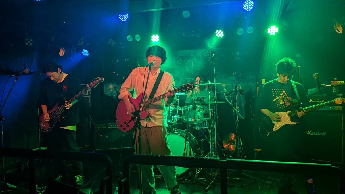 hikersikk's tweet photo. 【 ライブ終了 】
“Navey Next”終了しました！
ご覧いただいた皆様、ありがとうございました！

セットリスト
1.野暮
2.ヒミツメイツ 
3.ヒビヤライン
4.Not Found (新曲)
5.Liar’s Party
6.ステラフライト

次回は8/22(土)  Navey Floor AKASAKA です！
お楽しみに！！！ 
Photo by おじー @ozzy_nar https://t.co/eYsANFtkek