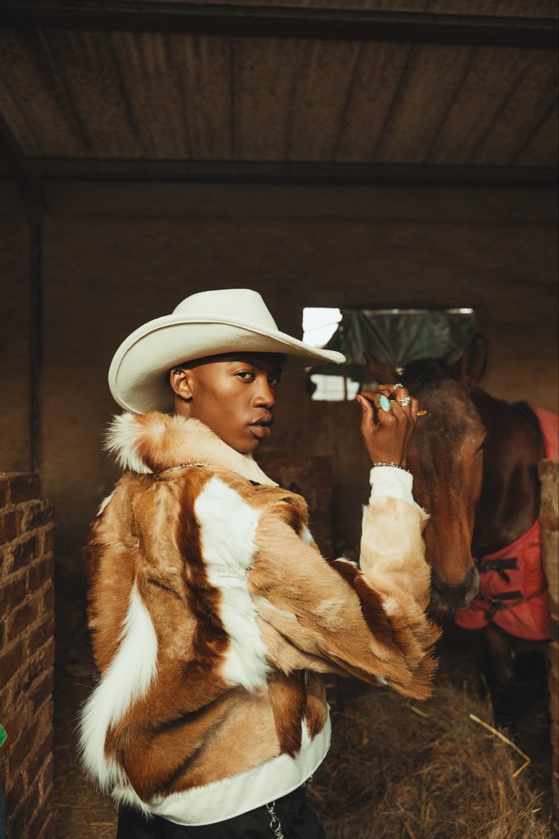 Thabile_TTO's tweet photo. Not my first rodeo. 🏇 Just my best look yet.

First time at the #DurbanJuly2026 but the assignment was clear: Country Allure— served https://t.co/7RvzT2nZvj