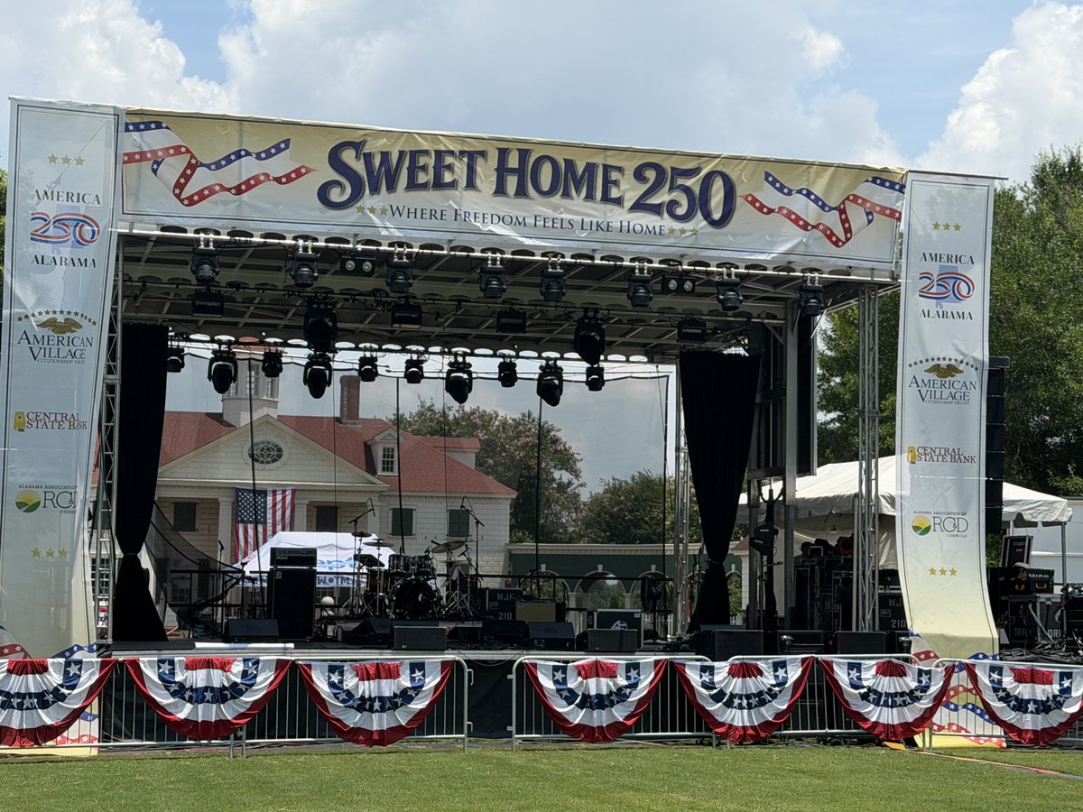 RepKPaschal73's tweet photo. Yesterday was a great kickoff to Alabama's Sweet Home 250 at the American Village! 🇺🇸

It was hot, but seeing so many excited faces made it worth it. Join us today as we continue honoring America's 250th birthday!

Happy 250, America! 🇺🇸

#AmericanVillage #SweetHome250 #A250AL https://t.co/0Ido7hRBPG