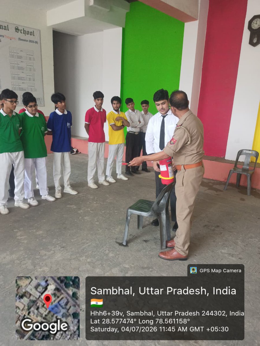 sambhalfire's tweet photo. आज दिनांक 04/07/2026 को महानिदेशक F&amp;ES महोदय, के आदेश के अनुपालन में जनपद संभल में स्कीम नंबर-02 के अंतर्गत स्कूल/कॉलेज/कोचिंग सेंटर की  अग्नि सुरक्षा हेतु अभियान चलाकर संबंधितो को अग्नि सुरक्षा के प्रति जागरूक करते हुए प्रशिक्षण प्रदान किया गया। https://t.co/UkkNxx1gql