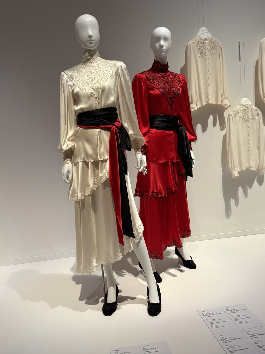 windmill1108's tweet photo. 森英恵展いって、会場出たらシャレオツになってた https://t.co/ikVpF2wQnV