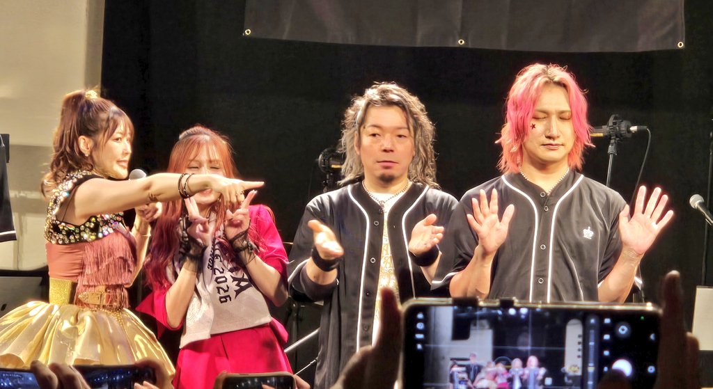 Spade_seiyu_dol's tweet photo. ラストの
‼️撮 影 可 能‼️パ ー ト
バンドメンバーの方々
佐咲紗花さん
飛蘭(Faylan)さん
貴重な貴重な‼️
撮影可能パート‼️
ありがとうございました。。。。(泣)
#撮影OK
#佐咲紗花ゲーソン2026
#佐咲紗花
#飛蘭 #Faylan https://t.co/PEgE3OfKZV