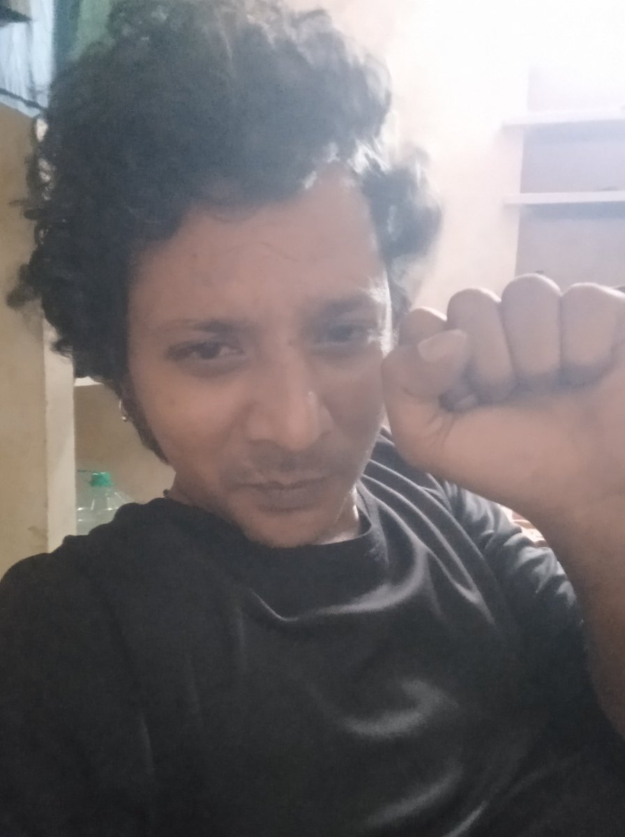 vinu4658's tweet photo. @ValeYellow46 @fizzDripper @fuzzysemi 🙃🙃🙃🙃🙃 https://t.co/tbMZDP6MQN