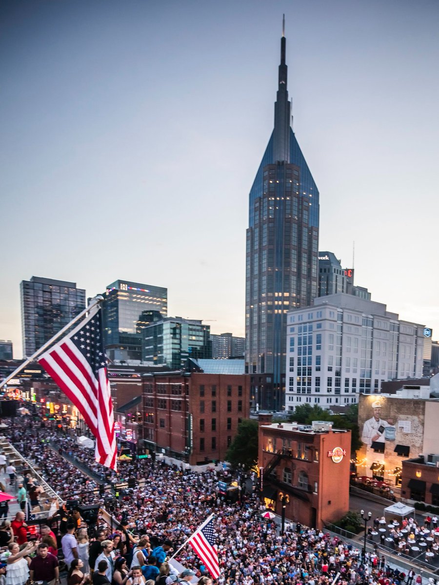visitmusiccity's tweet photo. HAPPY 250TH, AMERICA! 🇺🇸🎶🎇🎉

Celebrate at #NashvilleJuly4, presented by @drpepper, with free live music, family fun, and one of the largest fireworks shows in the country, presented by @cravnflavor! 🤩

And not to mention, live performances by @therejects, @brothersosborne, @BoyzIIMen, @Lauren_Daigle, @nickjonas, @NeYoCompound, @sublime, & more!
 
And tell your friends who can't be there that they can tune in live to Disney Celebrates America: Nashville’s Star-Spangled Bash on @ABCNetwork, @DisneyPlus, @espn App, @FreeformTV,  @FXNetworks, @hulu, and @NatGeo!