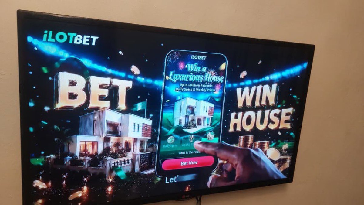 adaobowo1's tweet photo. iLOTBET don already give AI family their dream house. 😂

Now na humans remain.

Abeg, who don win big from them before? Make we hear testimony. 🤣

#ilotbetad https://t.co/Qcl3xeJB3Q