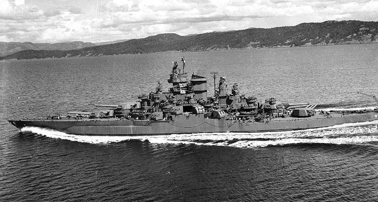 Longshotsblues's tweet photo. @USNavy @navy_reserve @FleetWeekNYC My Dad - USS Tennessee WWII 1943-46 🇺🇸🇺🇸🇺🇸 https://t.co/HfRIntKw5s