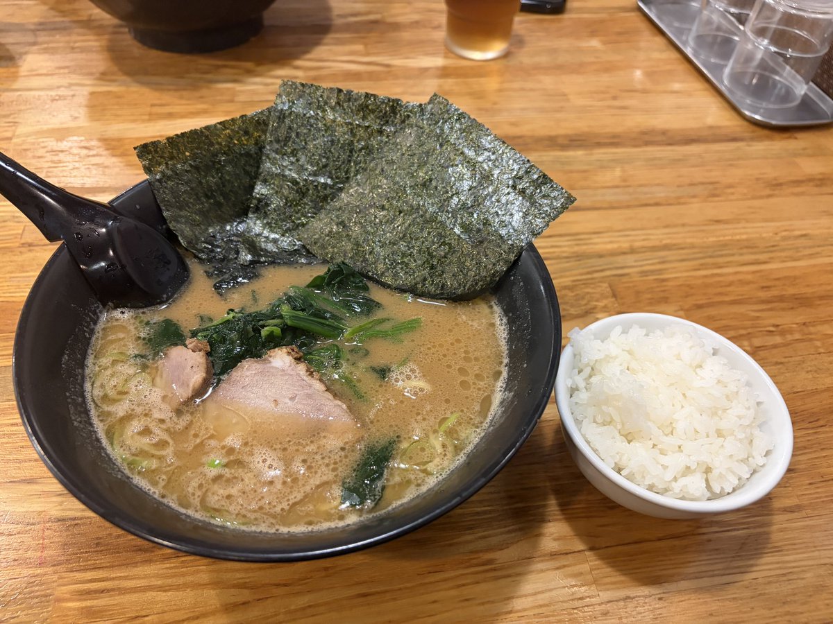 kimeraverse's tweet photo. 52杯目
写真ないと怒られる https://t.co/g2IoxvY2pS