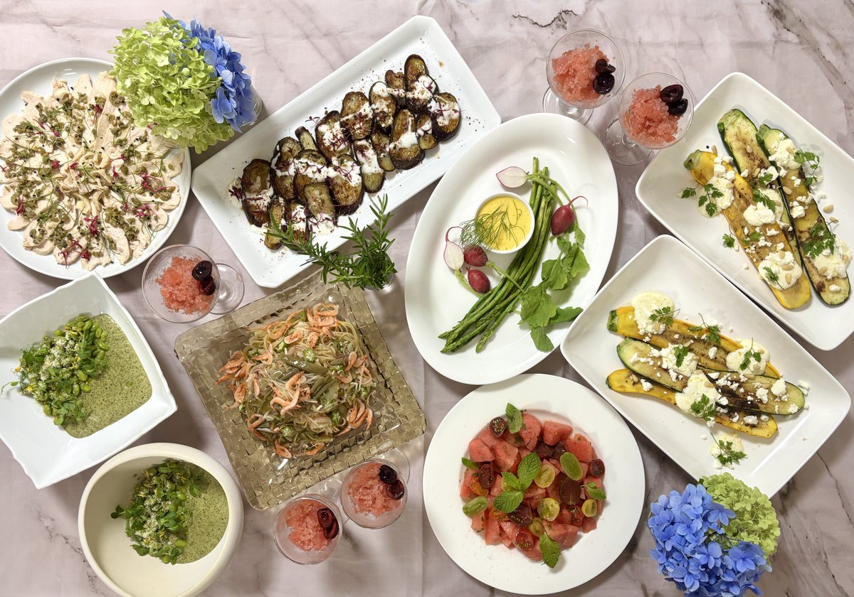 kitchenbyyummy's tweet photo. お料理教室のテーマはdirect de la cuisine����️💌それぞれの食材がそれぞれの個性を持ってどんな美味しさの暴れ方をしてもスッと在るべき形に収まるフルコース🍽️
爆発の衝撃と収束の美しさと精度で口の中に完璧な料理が出現するそんな愛すべきメニューたち🤍
#料理教室港区 #港区料理教室 #料理教室東京 https://t.co/hcy4JnuhsK