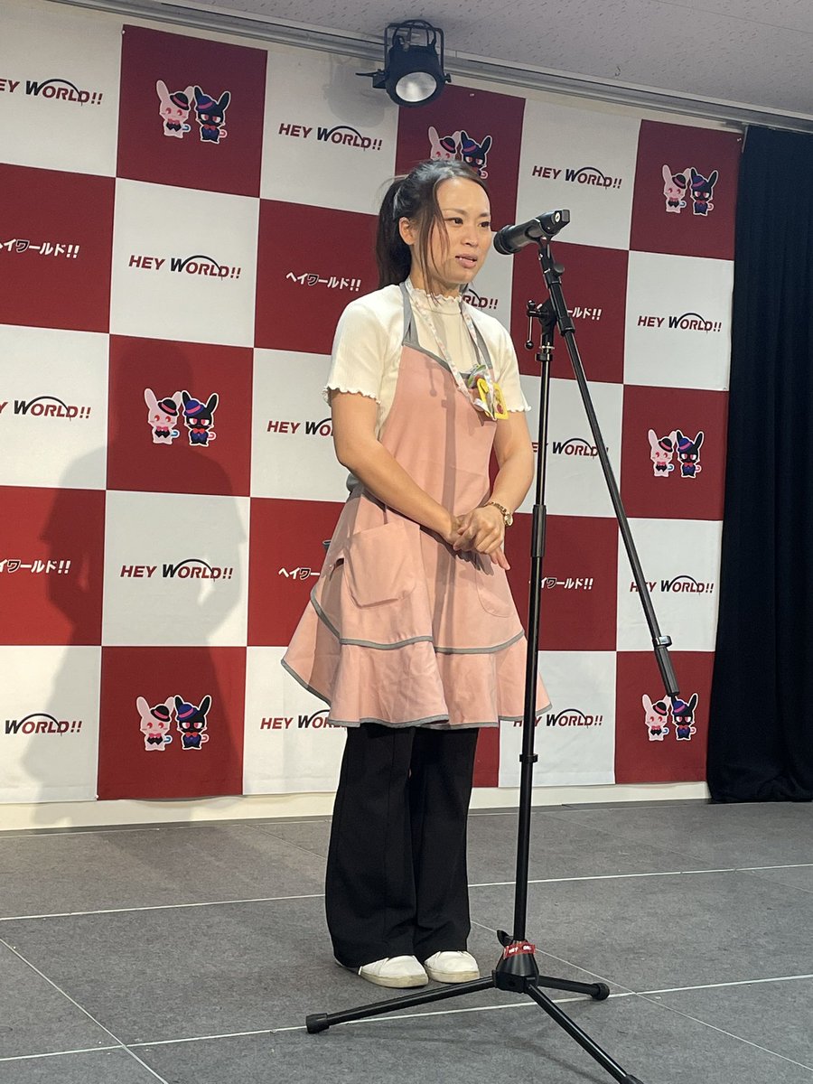 miyo651's tweet photo. 今日は、北本市のガバメントクラウドファンディングで見事達成した「ひなとまキッチンカー」のお披露目式にお招きいただきました〜代表の田中さんは知り合いですがとうとうやりました！ここはゴールではなくこれからなのでぜひ皆さんも応援を！📣
#北本市　#子どもたちに朝食を　#ひなとまキッチンカー https://t.co/s6940fhefN