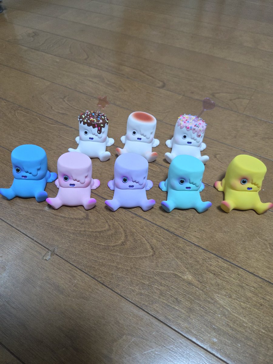 punk308's tweet photo. 今日は中野の墓場の画廊さんに富江展に行く前に、秋葉原のOneup.さんへ…
Shot!さんの焼きマシュ、チョコピック、イチゴピック、ゾンビマシュマロ1つを買う予定が、ゾンビのカラーを悩みに悩んで結果的に…(笑)
#ArtStudio「SHOT!」
#Oneup. https://t.co/vBbcps3cPN