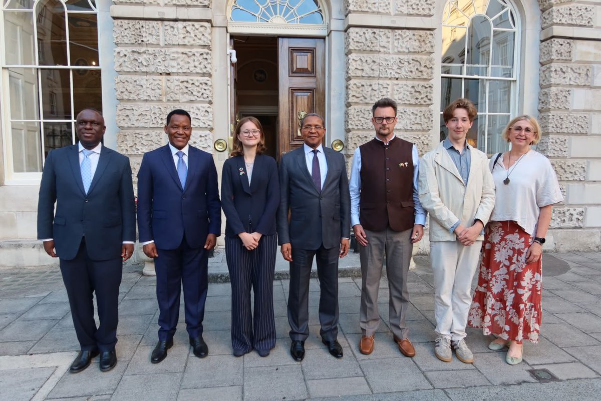 BritTanzSoc's tweet photo. A few photos from BTS 50th Anniversary Reception in London 2/7/26. Guests included Society's President, H.E. Jakaya Kikwete, H.E. Mbelwa Kairuki, High Commissioner of 🇹🇿 to 🇬🇧, and H.E. Marianne Young, 🇬🇧 High Commissioner to 🇹🇿.

To join BTS visit https://t.co/MXQmojnkA1 https://t.co/qY8Ui8zFia