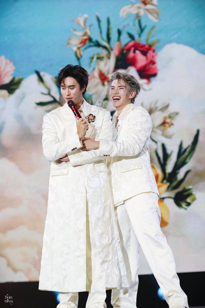 SunnivaFF's tweet photo. มวลความสัมพันธ์แบบใด 🥰

#TicketToHeavenFinalEP https://t.co/djypLvWCX7