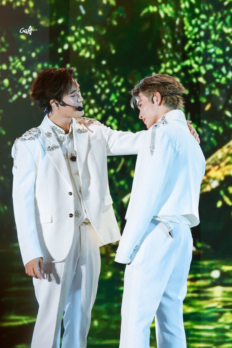 YIGEGUAxx's tweet photo. 🤭

GEMINIFOURTH TTH FINALE
#TicketToHeavenFinalEP
#GeminiFourth #เจมีไนน์โฟร์ท
#Gemini_NT #Fourthnattawat https://t.co/E19euzEVQM