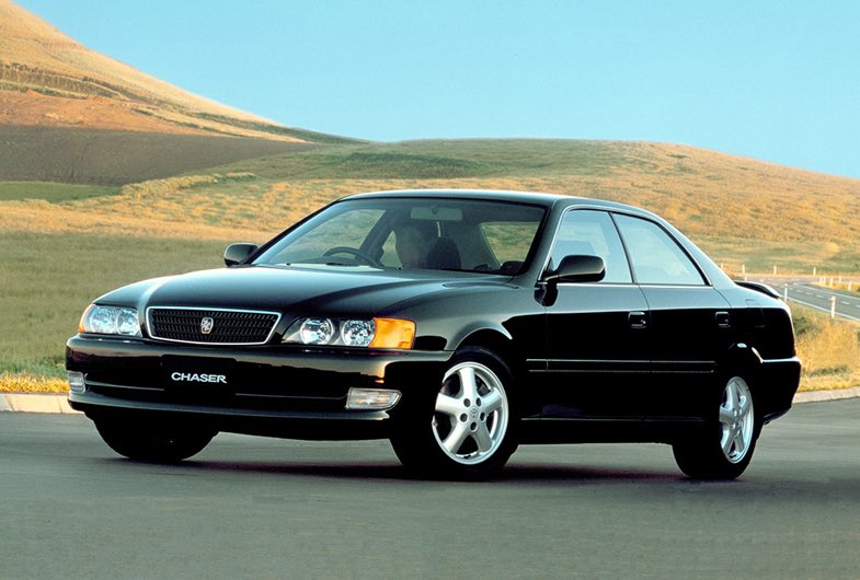 MSG_carshop's tweet photo. なんで最近のメーカーは
車種問わず同じ顔にしちゃうんだろう。。

ここで90年代のトヨタを見てみよう。
個性ありすぎぃぃいい！

一目で車種が分かりますね‼️

#改造車売るならMSG https://t.co/PVEasu4Lmd