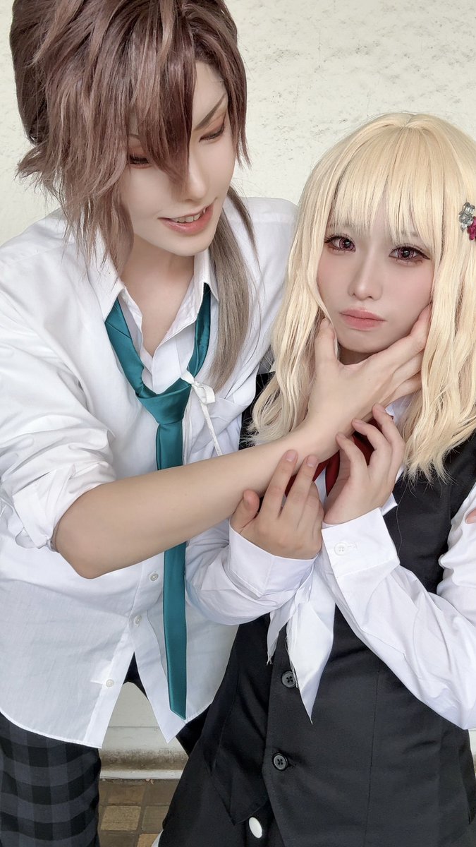 _komad_'s tweet photo. ⚠︎Cosplay ⚠︎ﾕｲｼﾞｬｹｵﾌ

おあげちゃんに念願の念願でユマユイやってもらった〜😭💖✨
永遠にメロつきあげており、時間が秒😭‼️
グッズ衣装の髪型可愛いね…可愛いね…🫶💕

 #アコスタ池袋 https://t.co/SSbfKwlh3o