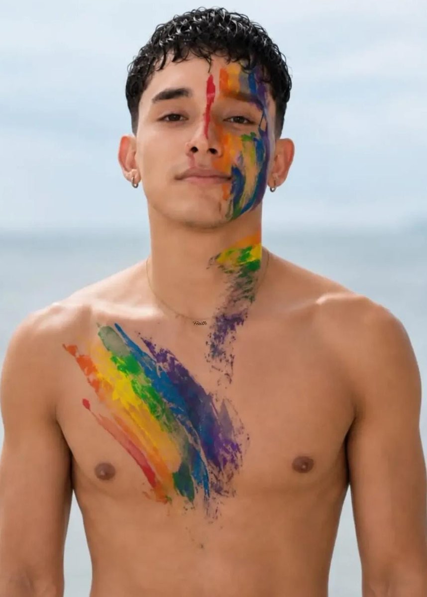 OrgulloLGBT's tweet photo. ORGULLO 🏳️‍🌈🏳️‍⚧️+ todos los días! 

🌈 https://t.co/DSOfHAIy0Y https://t.co/CimALO6LdI