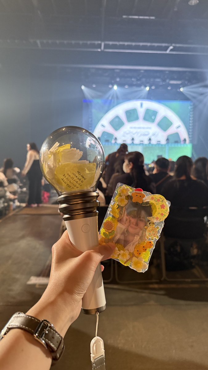 yang_light5's tweet photo. 통로 바로 앞이라 시야 넘 좋았구!

260704 도쿄 day1
#양요섭 #요섭 #yoseop https://t.co/iIc28g8vUS