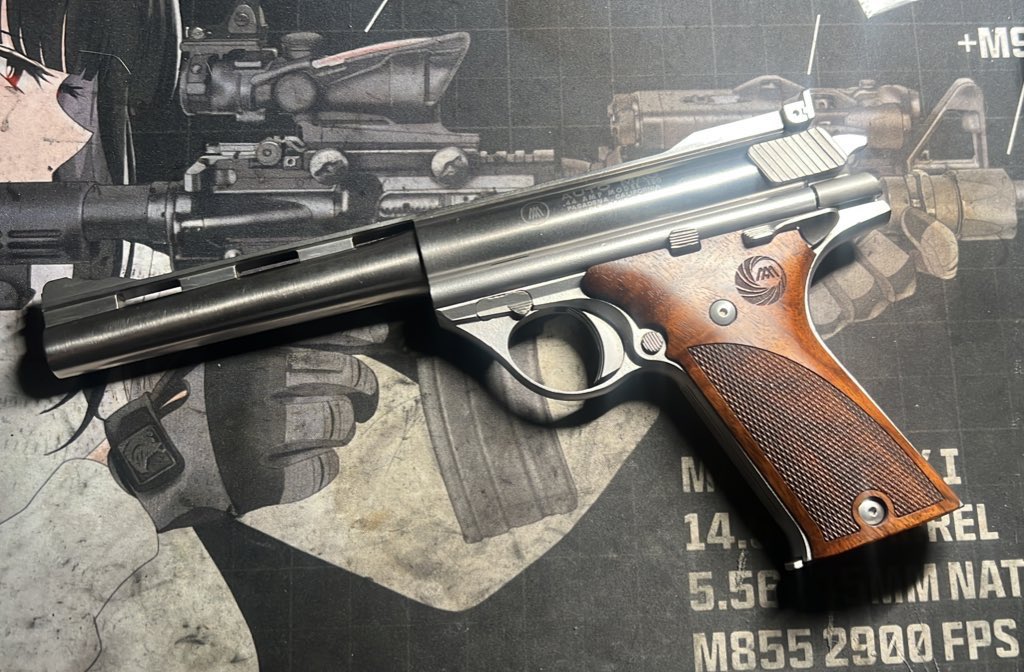 War_Kraken19's tweet photo. 44 Automag for the 4th of July too! https://t.co/Y86iCE98eR