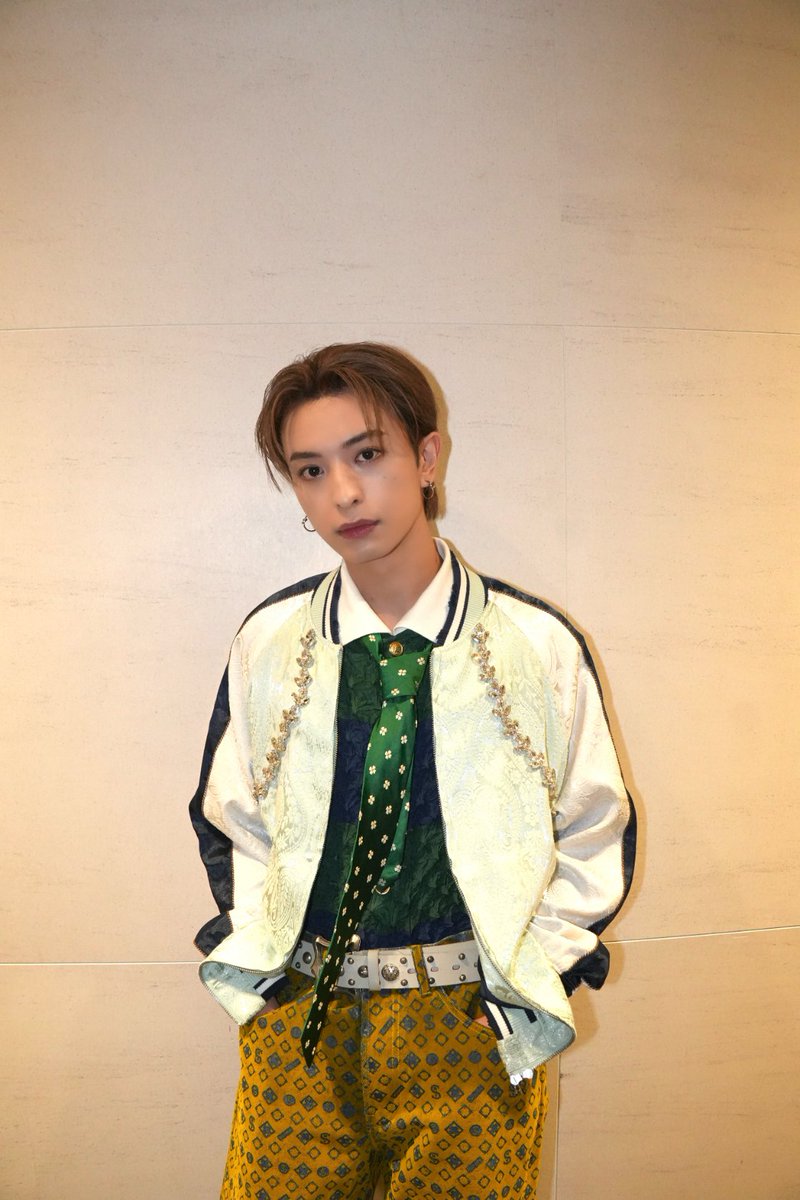 fantastics_fext's tweet photo. 🪩THE MUSIC DAY 2026🪩

𝗞𝗘𝗜𝗧𝗢

📱 https://t.co/u7I42Nmq1d 
🔗 https://t.co/uOQ9B19p9O 

┈┈┈
💿NEW SINGLE『𝐒𝐔𝐍𝐅𝐋𝐎𝐖𝐄𝐑』 
https://t.co/bm72sAh7LM 

🌻𝗙𝗔𝗡𝗧𝗔𝗦𝗧𝗜𝗖𝗦 𝗟𝗜𝗩𝗘 𝗧𝗢𝗨𝗥 𝟮𝟬𝟮𝟲 "𝗦𝗨𝗡𝗙𝗟𝗢𝗪𝗘𝗥"
https://t.co/U1WCKw0oVG 
┈┈┈

@musicday_ntv #THEMUSICDAY #TMD2026
#FANTASTICS #木村慧人