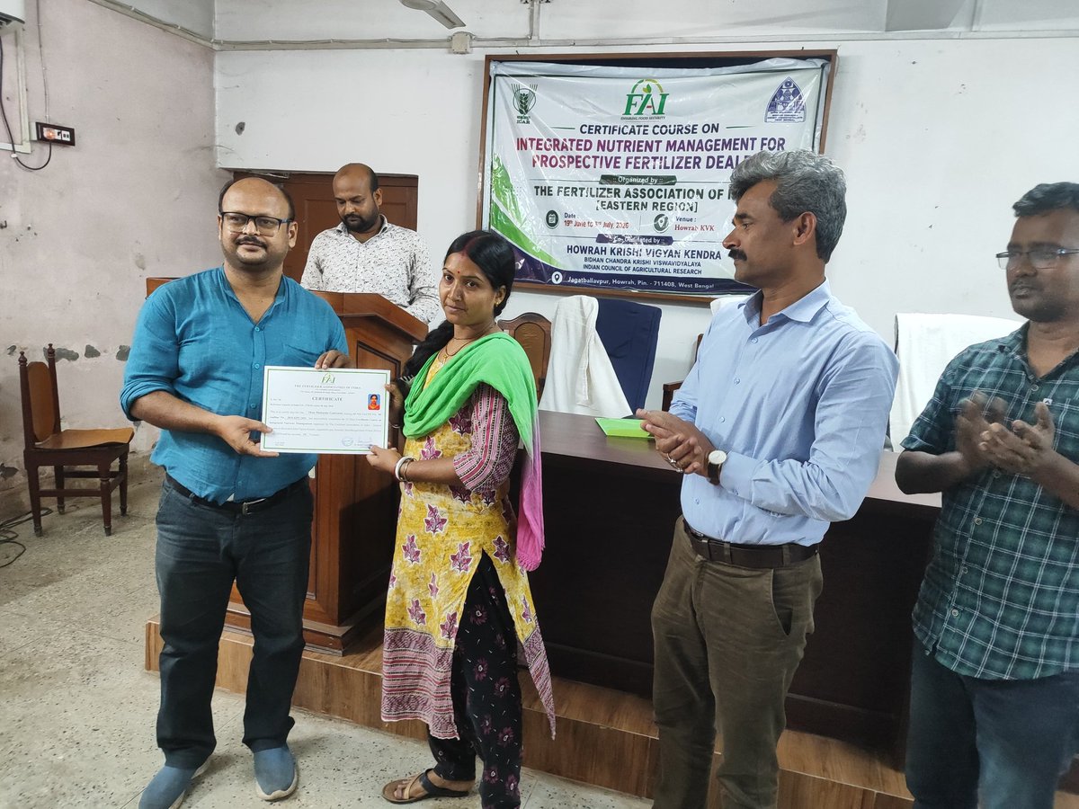HowrahKvk's tweet photo. Valedictory Ceremony &amp; Certificate distribution of 2nd Batch of CCINM sponsored by FAI at @HowrahKvk on 03.07.26
@AtariKolkata @ChouhanShivraj @cmowbgov @icarindia @narendramodi @SuvenduWB @PIB_India https://t.co/1CrGO1DoCe